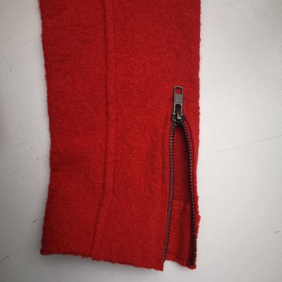 Tahari Ladies Size Small Red Off Set Zipper Closure Jacket - Picture 11 of 13